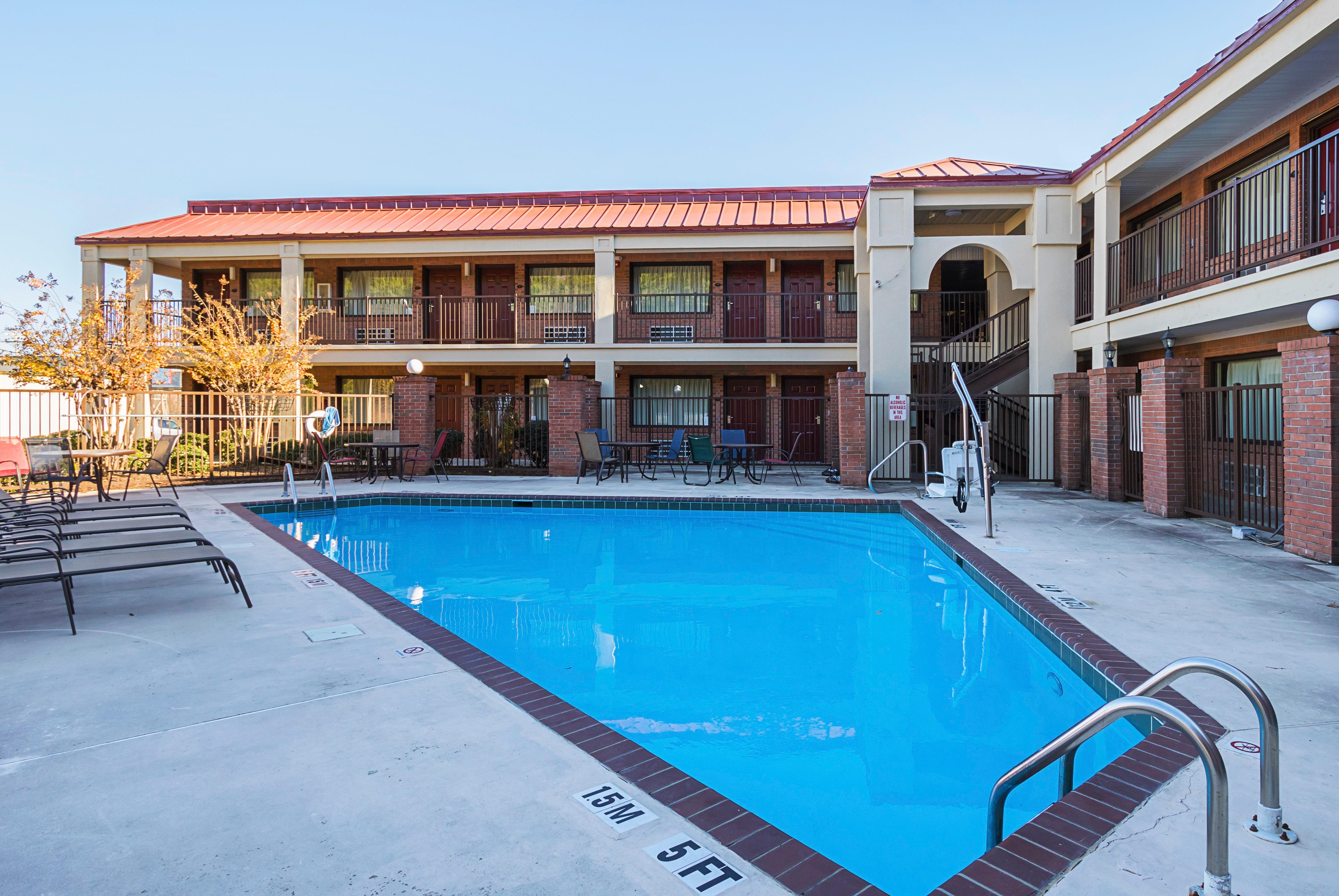 Red Roof Inn & Suites Scottsboro Buitenkant foto