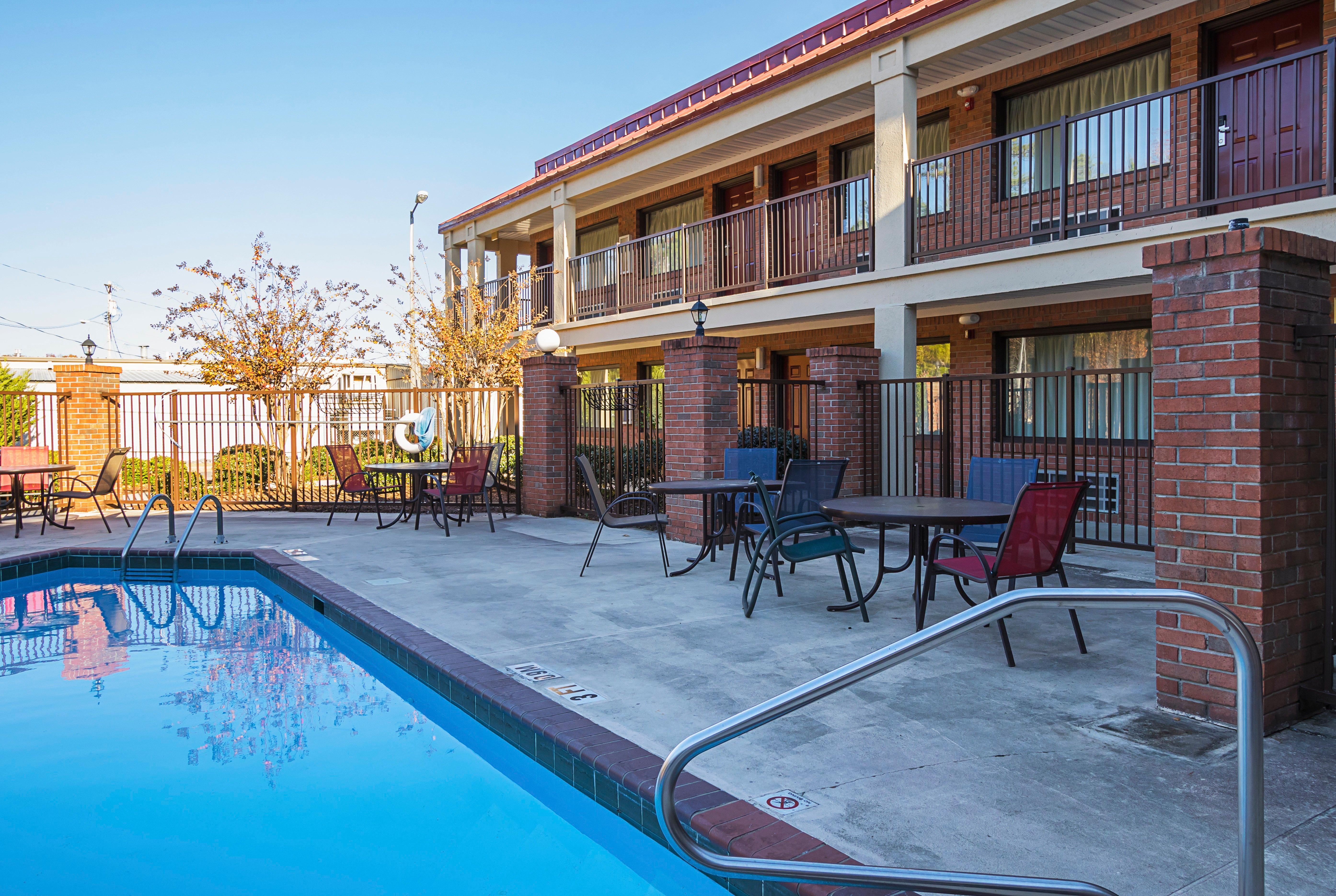 Red Roof Inn & Suites Scottsboro Buitenkant foto