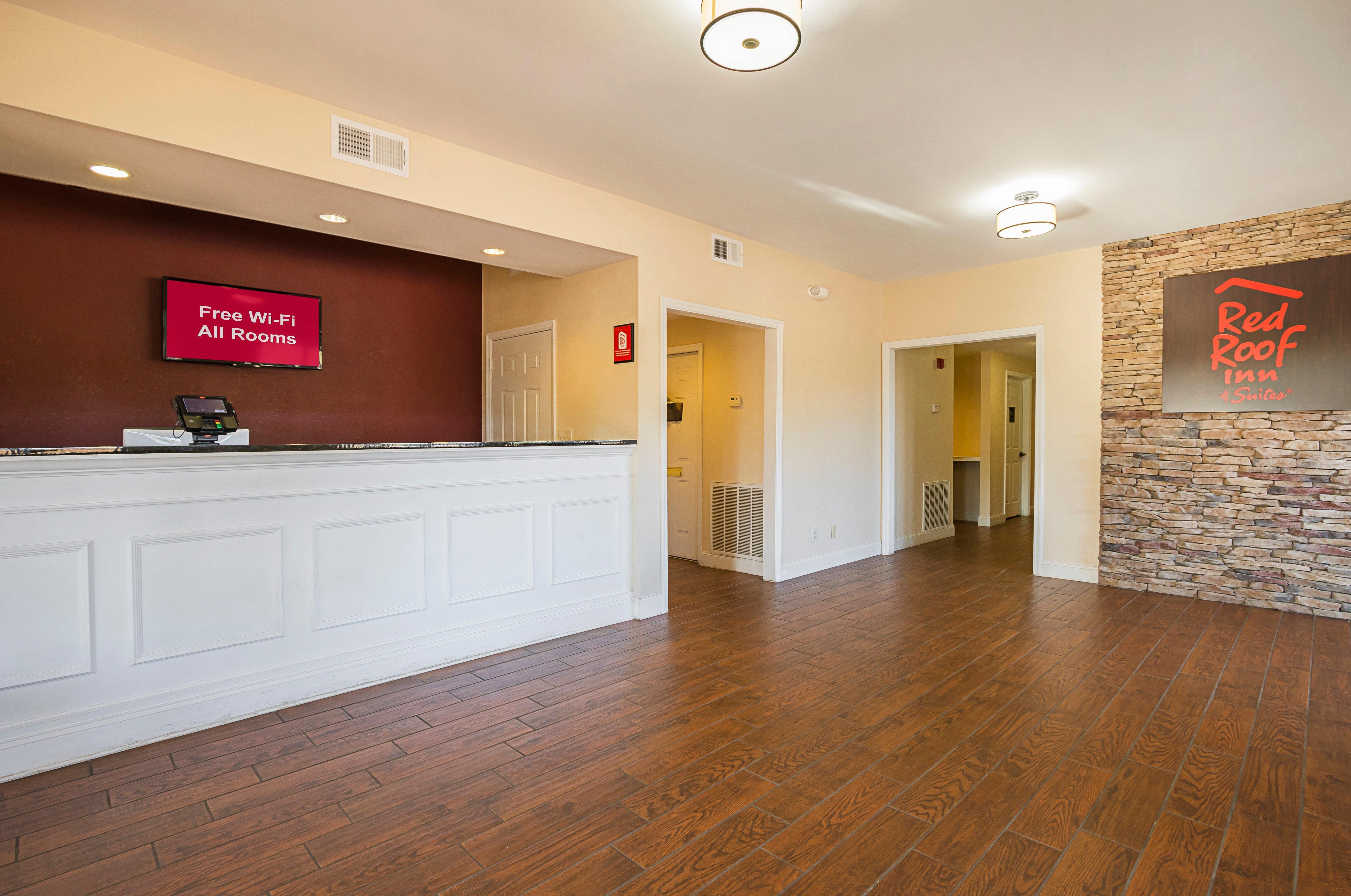 Red Roof Inn & Suites Scottsboro Buitenkant foto