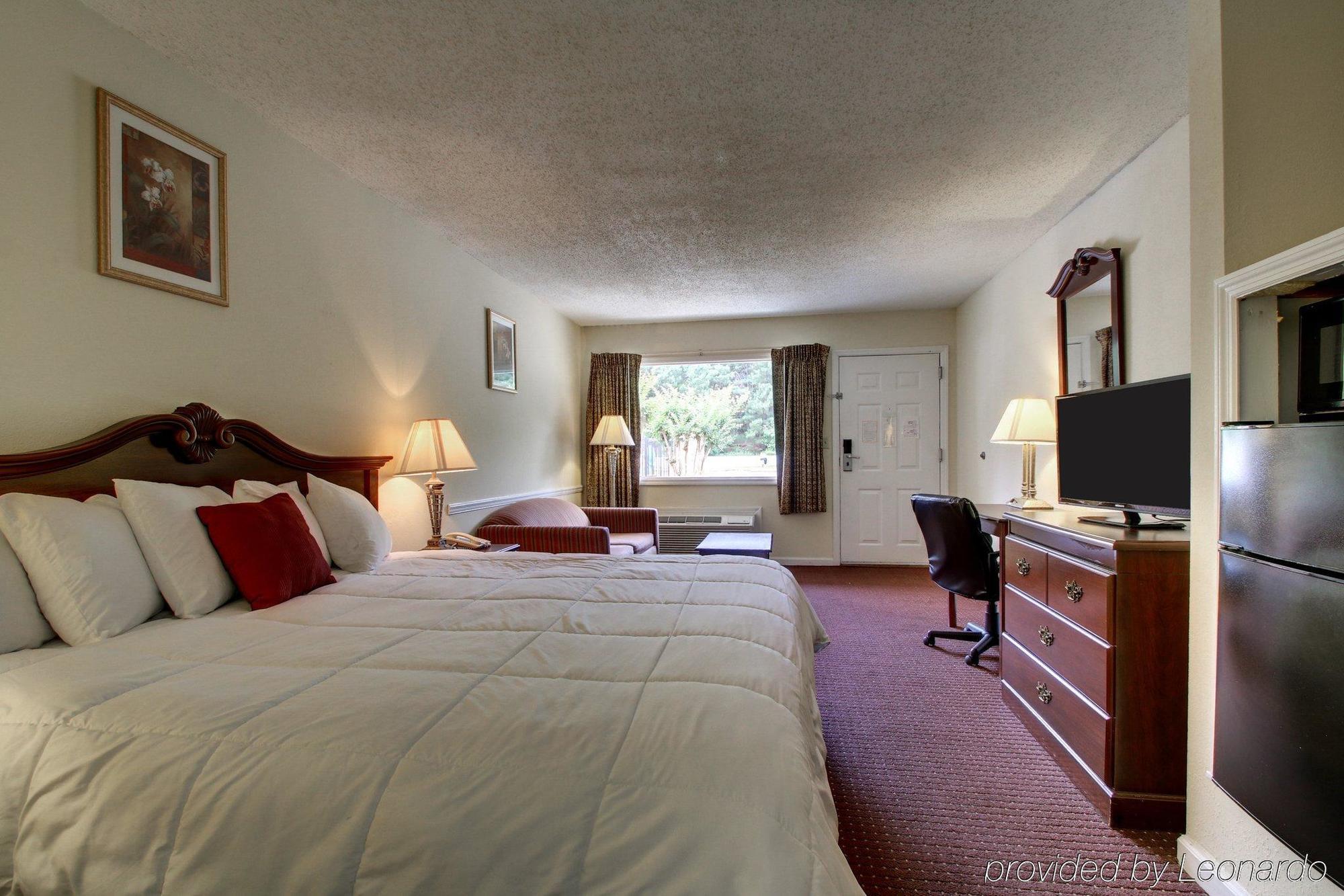 Red Roof Inn & Suites Scottsboro Buitenkant foto